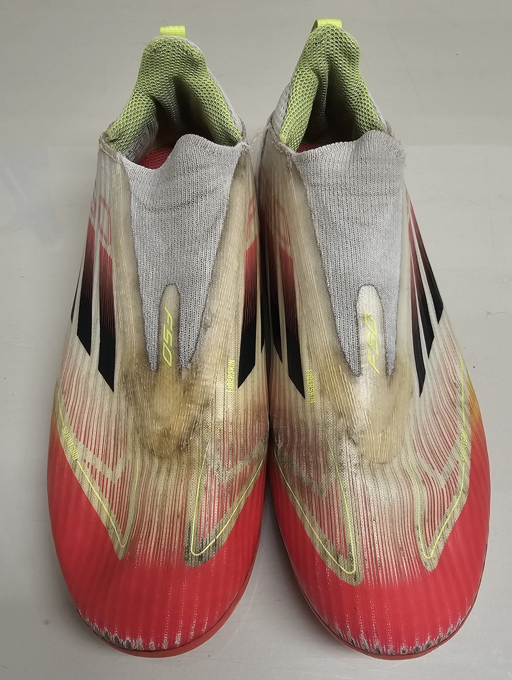 Adidas F50 Size 2.5Y Youth Kids Soccer Cleats Red Yellow White No Lace Laceless